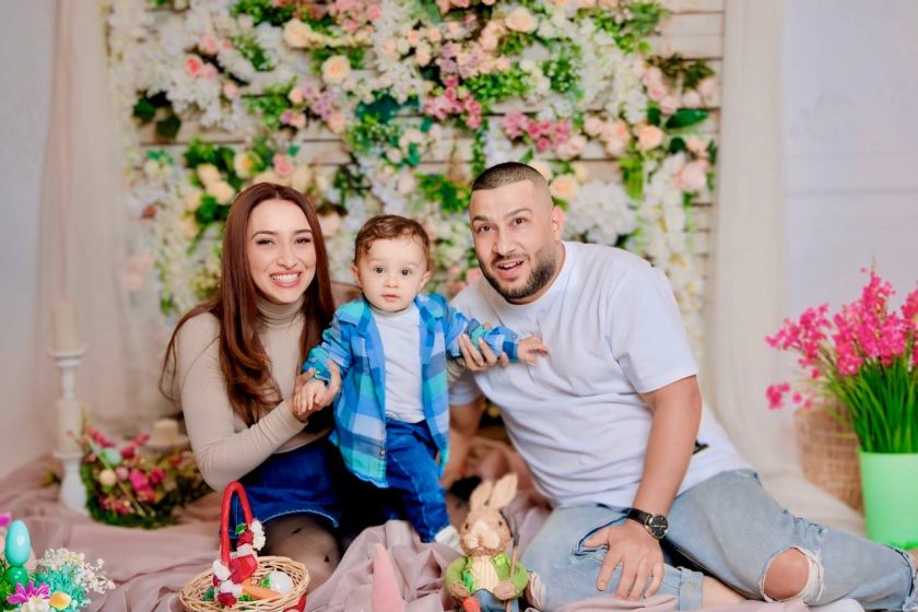 Великденско настроение за Таня Маринова и семейството ѝ